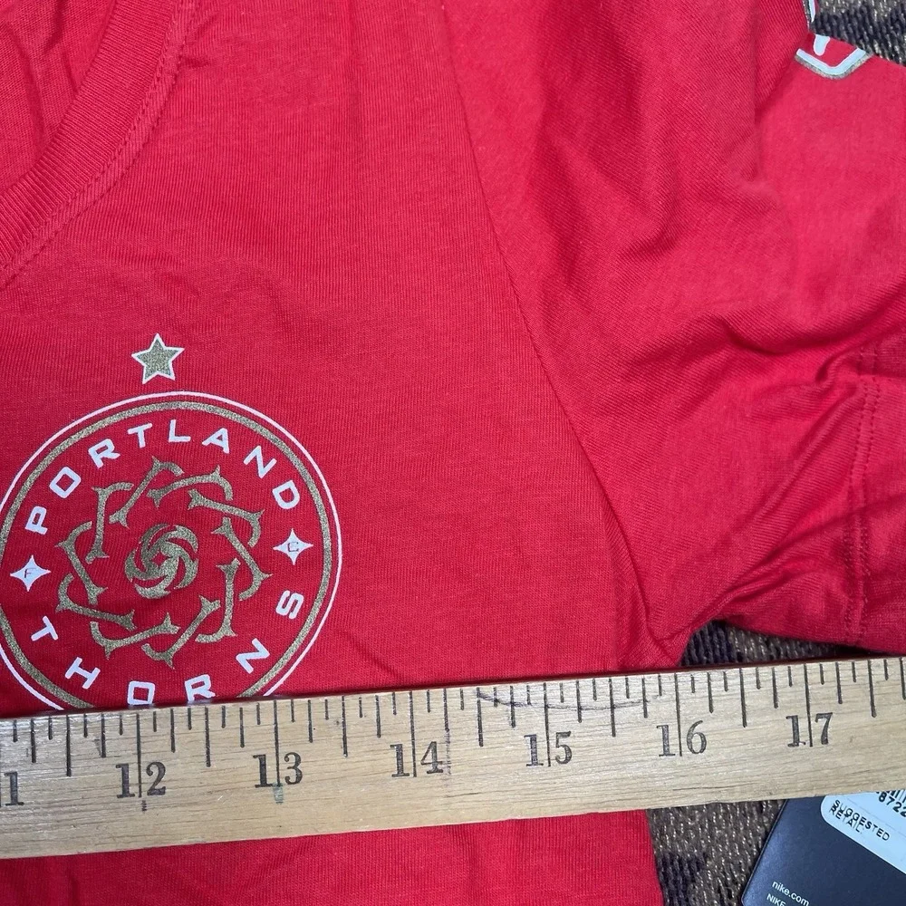 Nike Portland Thorns Women's Red Home T Shirt Size Small New Athletic Cut